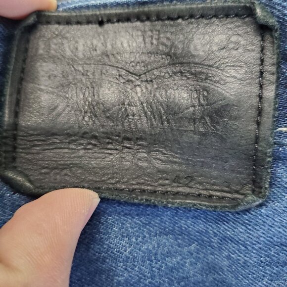 Levis Jeans Mens 42x32 Blue 569 Loose Straight Fit Denim Button Flap Pockets - Picture 2 of 12